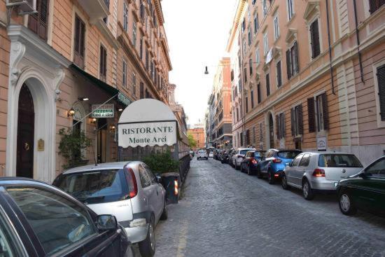 Fidarda Apartment Rome Buitenkant foto
